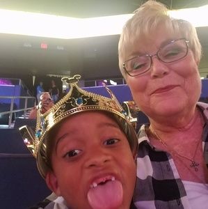 Meet your Posher, Mary anne